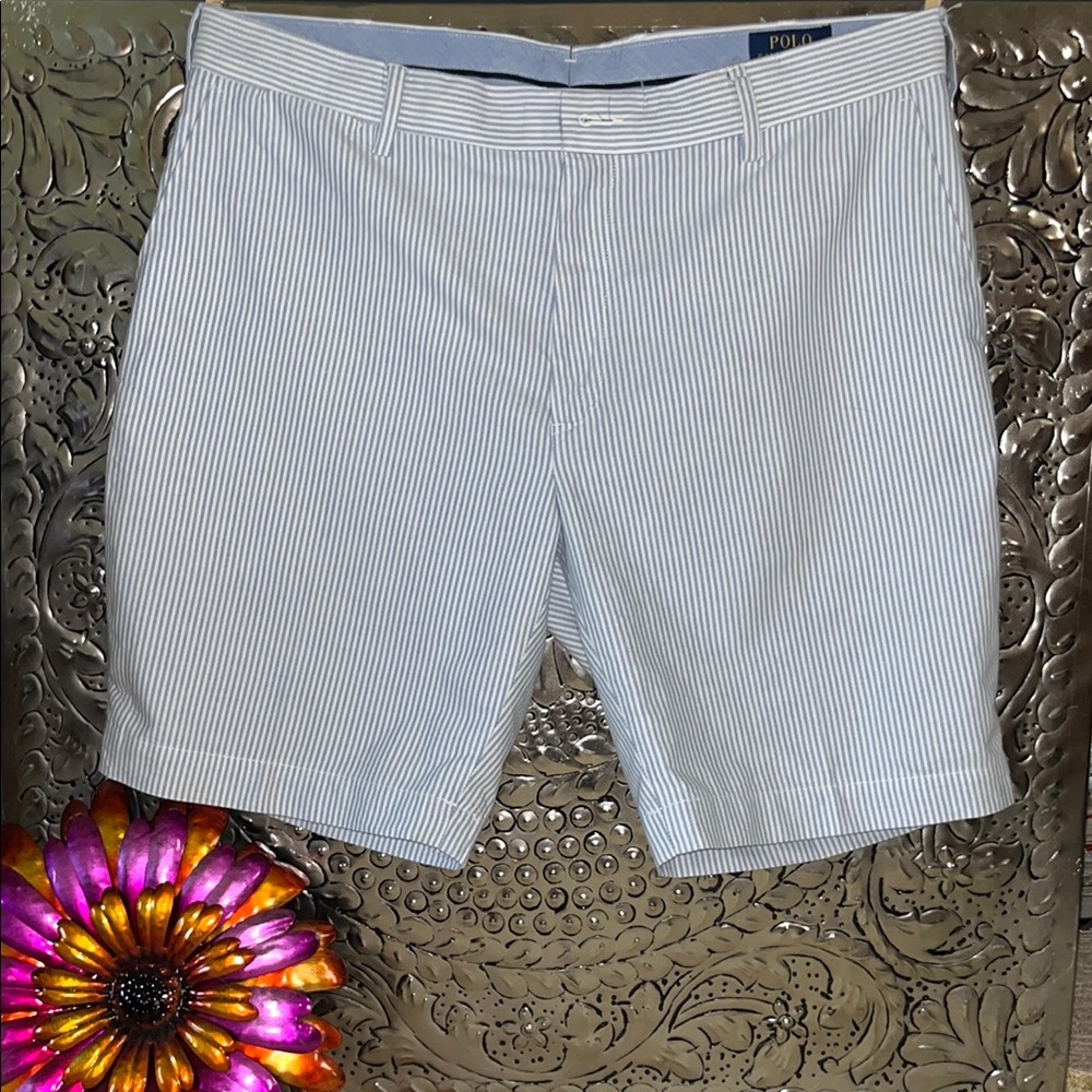 NWOT: Polo by Ralph Lauren Blue and White Seersucker Flat Front Shorts